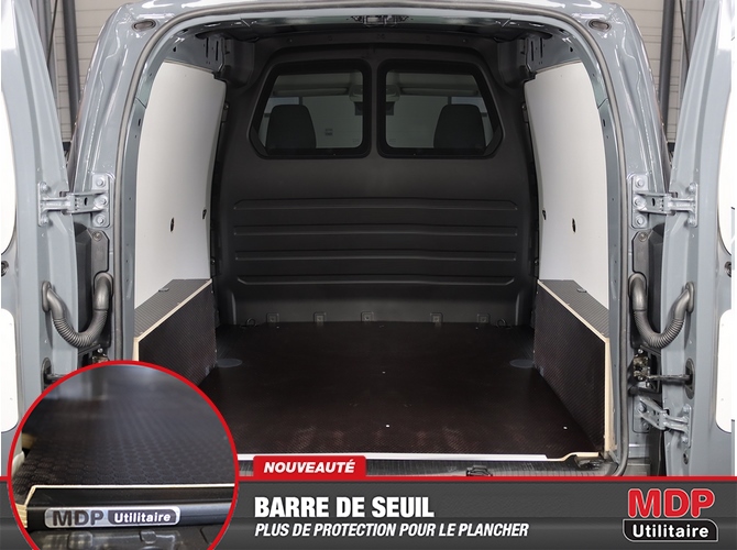 4N49-KCB-100.jpg